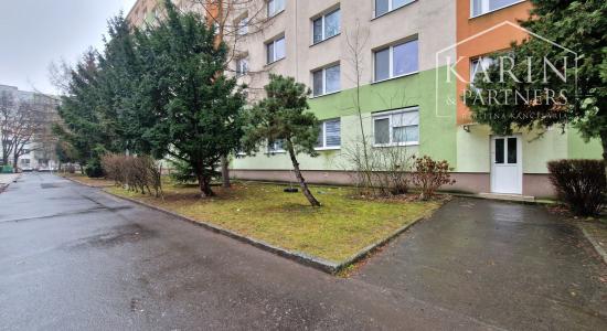 PRIESTRANNÝ 2-IZBOVÝ BYT V RUŽINOVE – UL. ANDREJA MRÁZA