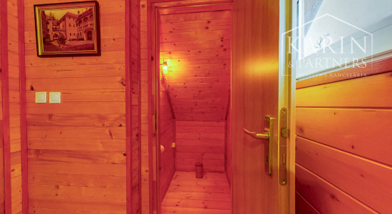 Štýlová drevenica v srdci Štiavnických vrchov – Kráľovce-Krnišov 20 minút od Banskej Štiavnice