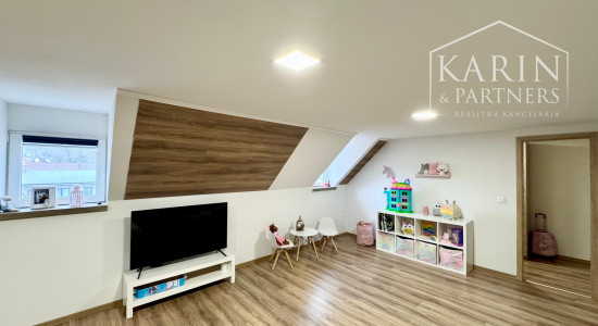 POKOJNÉ BÝVANIE NA ZÁHORÍ: DOM RADIMOV