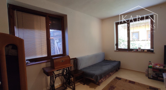 5-izbový rodinný dom s hosťovským bytom v centre Ivanky pri Dunaji