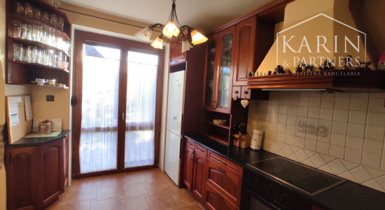 5-izbový rodinný dom s hosťovským bytom v centre Ivanky pri Dunaji