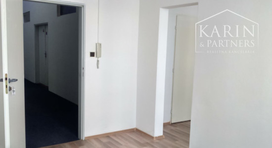 LEN 230.-€/ mesiac vrátane energií! Prenájom dvojkancelária 22m2, Pribišova ul., BA IV., Karlova Ves.