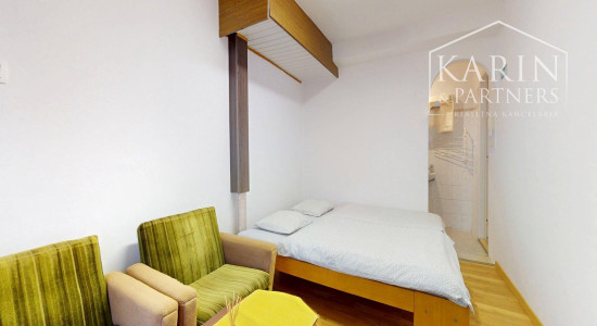 Bývajte a zarábajte na jednom mieste, pri termálnom kúpalisku