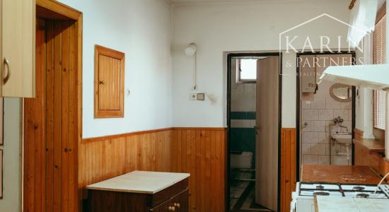 4i rodinný dom v Šaštíne s hospodárskymi budovami