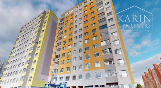 ZARIADENÝ PRIESTRANNÝ A SLNEČNÝ 2I BYT DISPOZIČNE UPRAVENÝ NA 3I