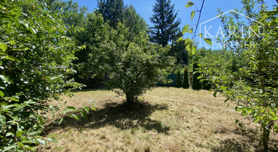 JEDINEČNÁ PRÍLEŽITOSŤ: ZÁHRADA V BLÍZKOSTI LESA SEREĎ