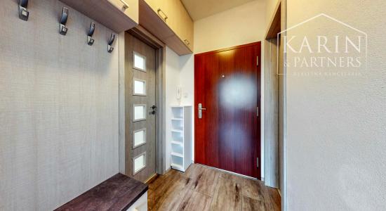 Štýlová novostavba v Kozárovciach – bývajte moderne s minimálnymi nákladmi!