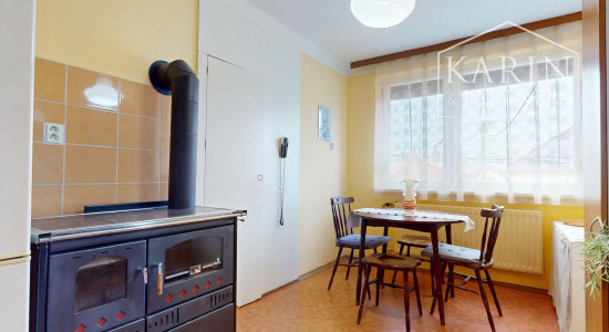 Bývajte a zarábajte na jednom mieste, pri termálnom kúpalisku