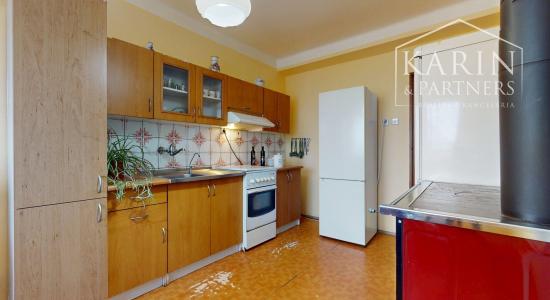 Bývajte a zarábajte na jednom mieste, pri termálnom kúpalisku