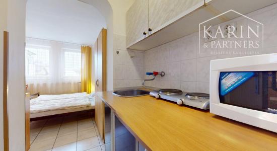 Bývajte a zarábajte na jednom mieste, pri termálnom kúpalisku