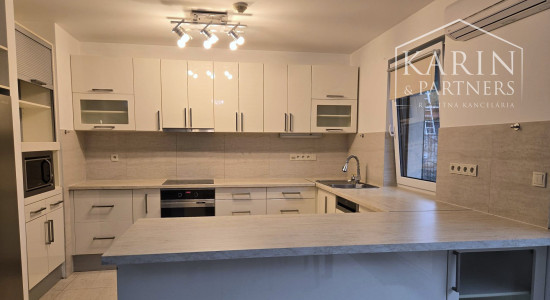 PRENÁJOM: Luxusná 5-izbová vila s výhľadom na Kamzík – Vinohrady- Nové mesto BA III