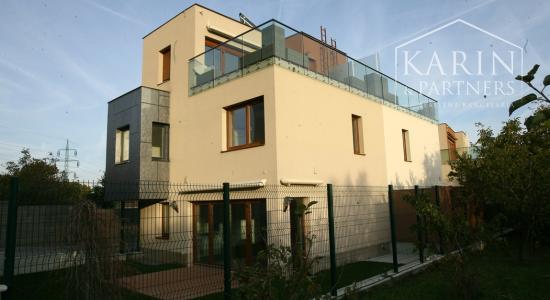 PRENÁJOM: Luxusná 5-izbová vila s výhľadom na Kamzík – Vinohrady- Nové mesto BA III