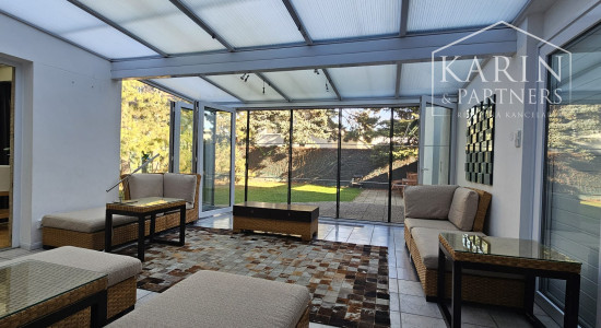 Prenájom - 8 izbový rodinný dom s 800m2 záhradou - Nové mesto BA III