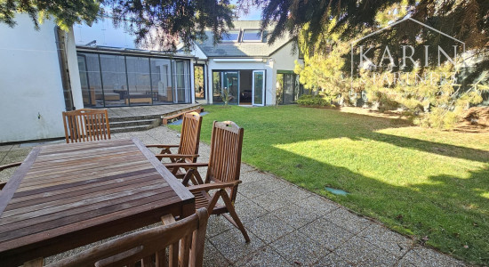 Prenájom - 8 izbový rodinný dom s 800m2 záhradou - Nové mesto BA III