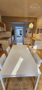 Prenájom - 8 izbový rodinný dom s 800m2 záhradou - Nové mesto BA III