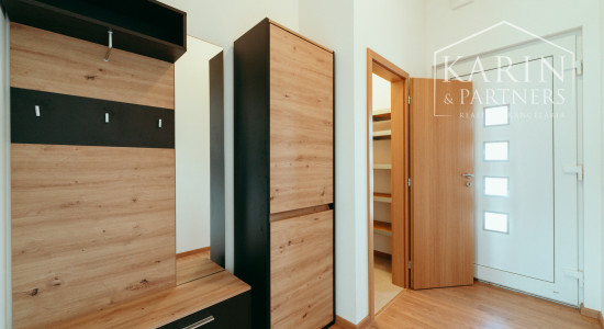 EXKLUZÍVNA 3-IZBOVÁ NOVOSTAVBA S TERASOU V PRIETRŽKE