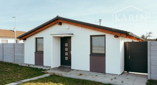 EXKLUZÍVNA 3-IZBOVÁ NOVOSTAVBA S TERASOU V PRIETRŽKE