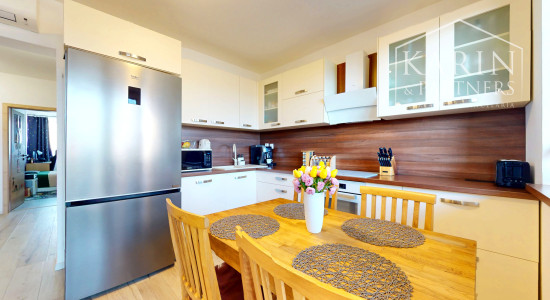 3-izbový byt s atmosférou rodinného domu, terasou a podkrovím