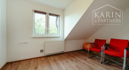 Nový 4izbový rodinný dom v tichej okrajovej časti Senice