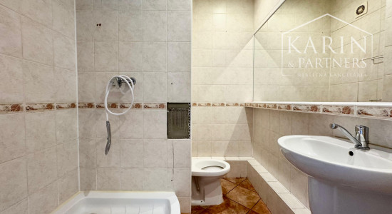 1-IZBÁK SKALICA (SNP) NA PREDAJ