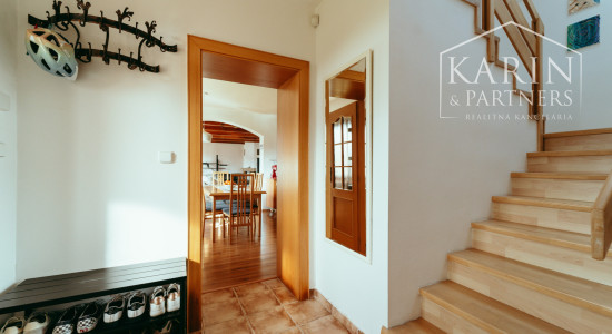 5i vidiecky RD po kompletnej rekonštrukcii v tichej časti obce Borský Mikuláš