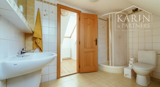 5i vidiecky RD po kompletnej rekonštrukcii v tichej časti obce Borský Mikuláš