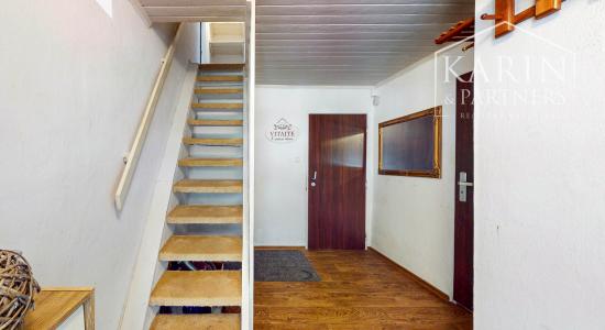 Rozprávková chata pri potoku v Sielnici: Oáza pokoja s výbornou dostupnosťou, pozemkom 832 m² a projektom na rekonštrukciu!