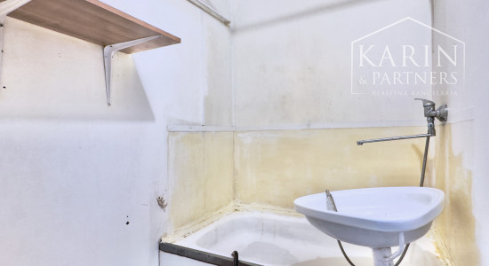 Dostupná garzónka s nízkymi nákladmi v žiadanej lokalite, L. Svobodu