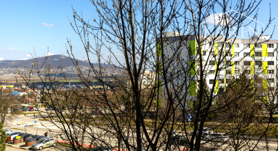 1-izbový byt s loggiou po rekonštrukcii – výborná lokalita