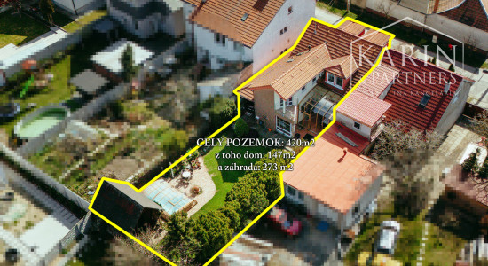 STUPAVA - Rodinný dom s atmosférou  - 5 izieb, záhrada, záhradný domček, bazén, parkovanie