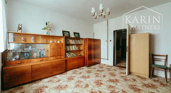 10 izbový rodinný dom v okrajovej časti obce Brodské