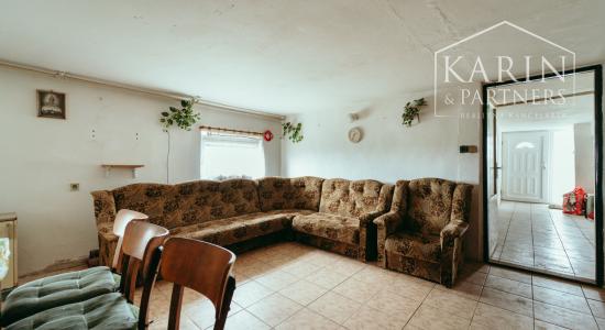 10 izbový rodinný dom v okrajovej časti obce Brodské