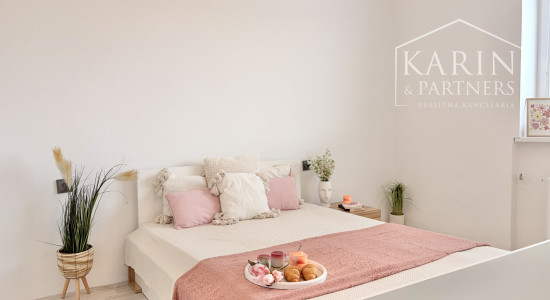 3-izb. RD Pastuchov (8 km od Hlohovca), 2 garáže, dieľňa+2 izby v podkroví