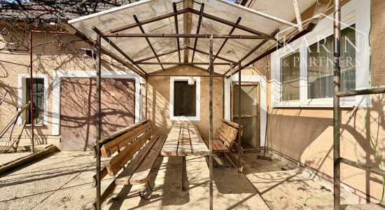 3-izb. RD Pastuchov (8 km od Hlohovca), 2 garáže, dieľňa+2 izby v podkroví