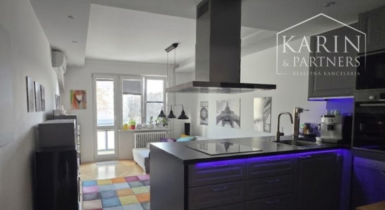 PREDAJ–Nadštandardný 3-izbový byt  s loggiou v  top lokalite Ružinova – Trávniky