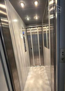 PREDAJ–Nadštandardný 3-izbový byt  s loggiou v  top lokalite Ružinova – Trávniky