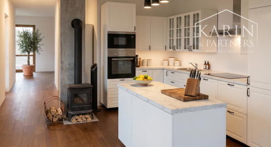 4izbový rodinný dom, k.ú.Kolárovo, na samote v prírode