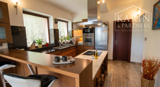 Luxusný štýlový rodinný dom v Andovciach