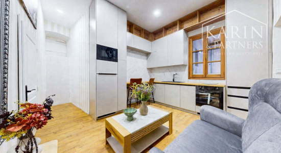 Váš súkromný kúsok histórie v Banskej Štiavnici – Kompletne zrekonštruovaný a zariadený byt