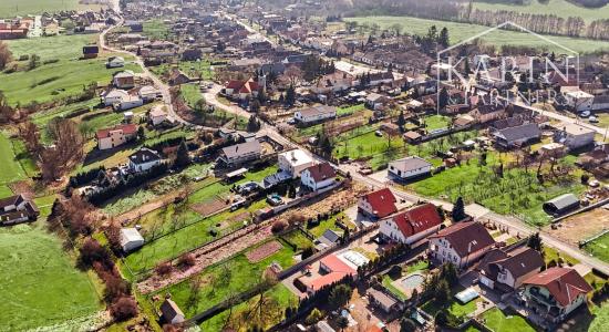 Stavebný pozemok s rozlohou 1758 m² v obci Lošonec.