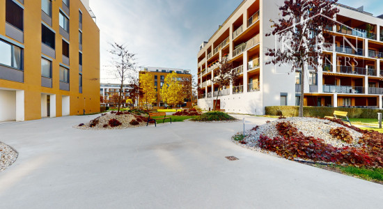 KOMPLETNE ZARIADENÝ 1I BYT S BALKÓNOM A PARKOVACÍM MIESTOM