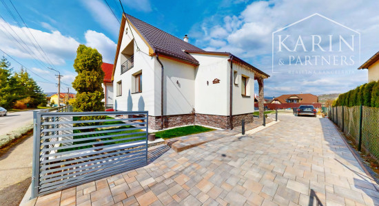 Váš súkromný wellness rezort v Krupine – Kompletne zrekonštruovaný nadštandardný rodinný dom s krytým bazénom a vlastným SPA