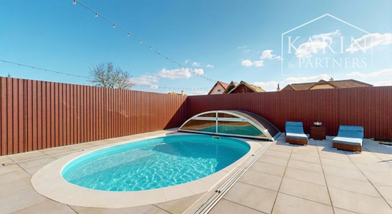 Váš súkromný wellness rezort v Krupine – Kompletne zrekonštruovaný nadštandardný rodinný dom s krytým bazénom a vlastným SPA