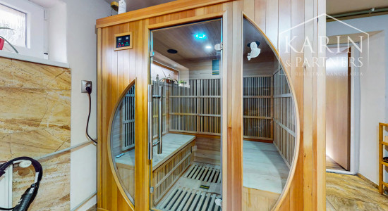 Váš súkromný wellness rezort v Krupine – Kompletne zrekonštruovaný nadštandardný rodinný dom s krytým bazénom a vlastným SPA