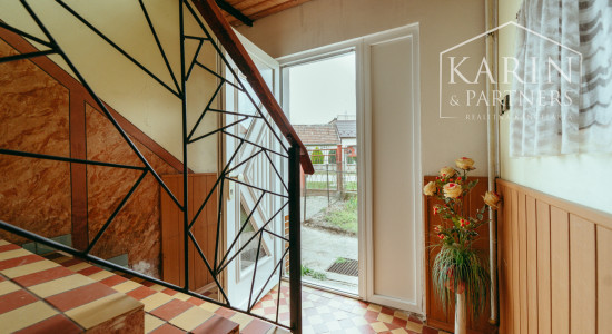 6i dvojgeneračný rodinný dom v obci Smolinské