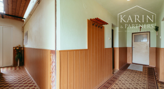 6i dvojgeneračný rodinný dom v obci Smolinské