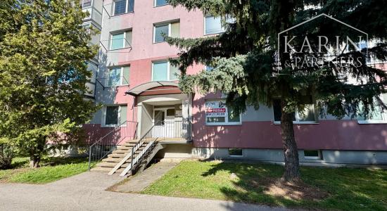 KOMPLETNE ZREKONŠTRUOVANÝ 2i BYT - SKALICA