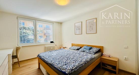 KOMPLETNE ZREKONŠTRUOVANÝ 2i BYT - SKALICA