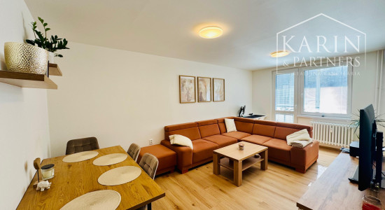 KOMPLETNE ZREKONŠTRUOVANÝ 2i BYT - SKALICA