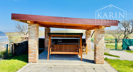 PREDAJ: CHATA S POZEMKOM 911 M² – SKALICA